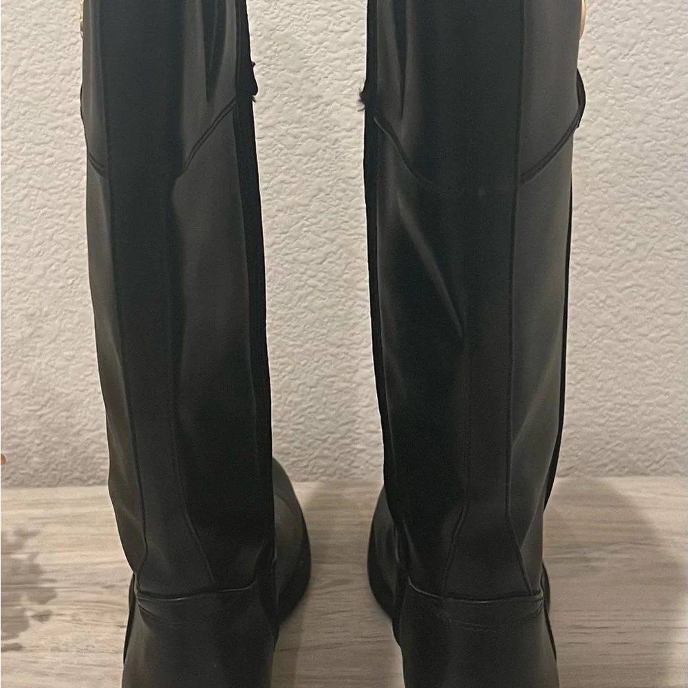 Tommy Hilfiger Black Knee-High Riding Boots Gold Logo | Size 8.5